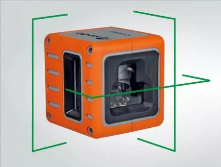 Cube je zelený křízový laser s přesností +/- 3mm / 10m a dosahem 25m