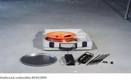 Elektronická hadicová vodováha NIVCOMP - sada