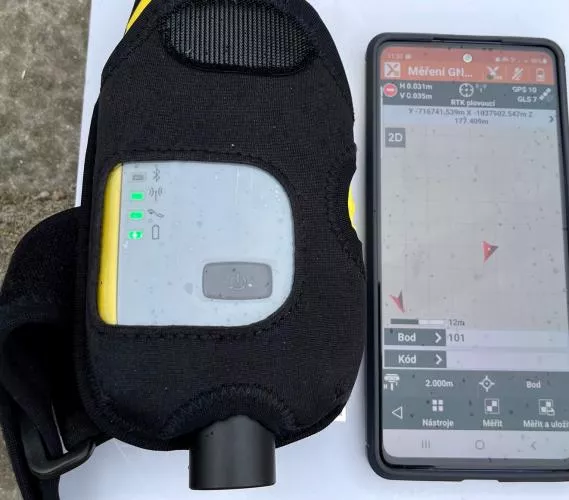 Geomax Zenith06 - pesnost 2cm, LPIS online