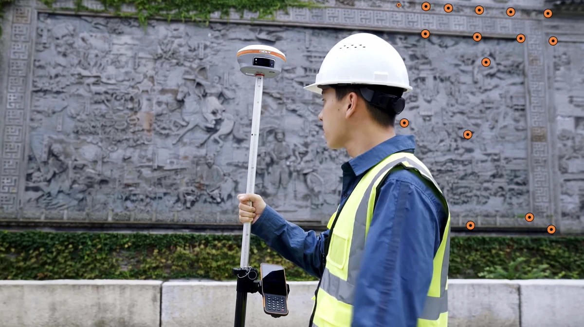 GNSS CHC i93 s IMU a kamerou - scannerem