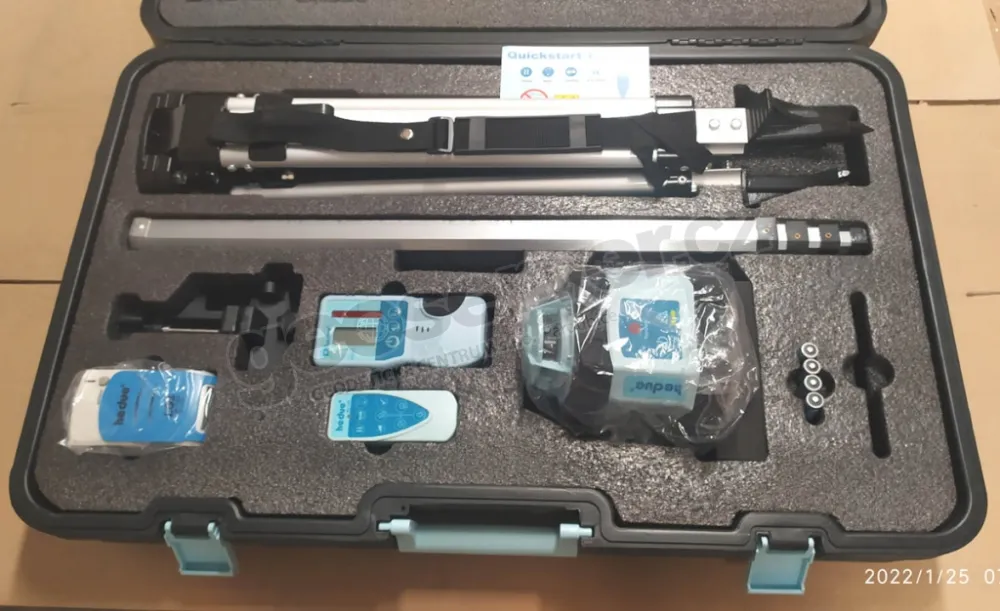 Sada Q1C1 = rotační laser Hedü Q1+ stavební stativ a lať v jednom kufru
