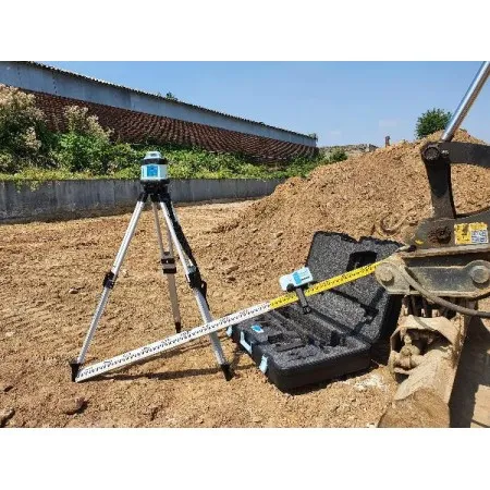 Sada Q1C1 = rotační laser Hedü Q1+ stavební stativ a lať v jednom kufru